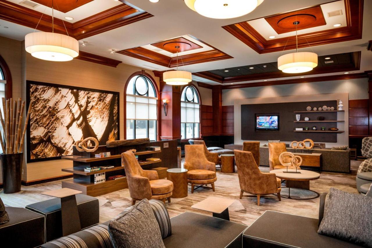 Courtyard By Marriott Norfolk Downtown Otel Dış mekan fotoğraf