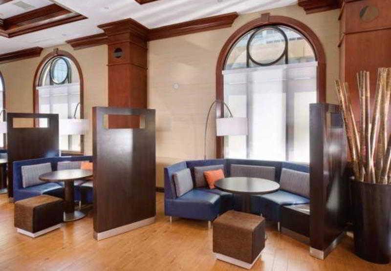 Courtyard By Marriott Norfolk Downtown Otel Dış mekan fotoğraf