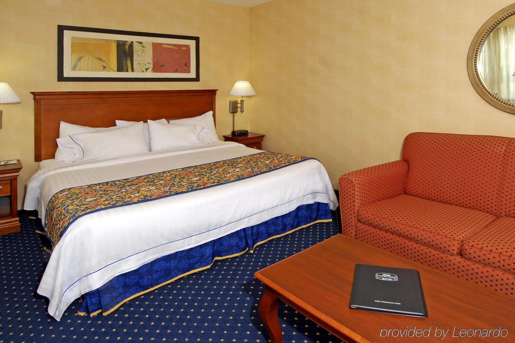 Courtyard By Marriott Norfolk Downtown Otel Dış mekan fotoğraf